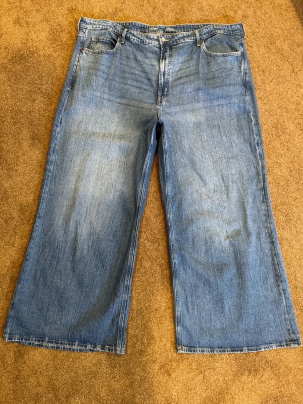 NWOT Women's OLD NAVY Extra High Rise Super Wide Leg Denim Size 24